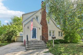 325 Warren Avenue, Reedsburg, WI 53959