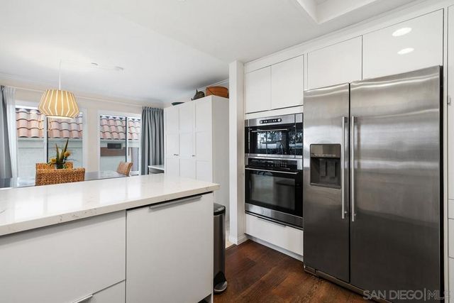 7550 Eads 207, La Jolla, CA 92037