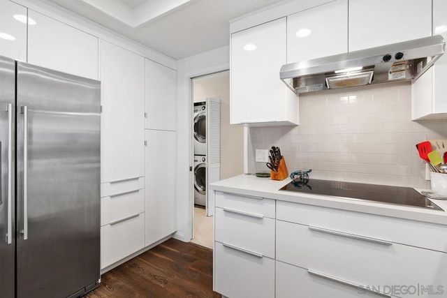 7550 Eads 207, La Jolla, CA 92037