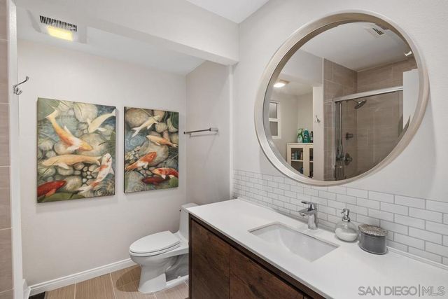 7550 Eads 207, La Jolla, CA 92037