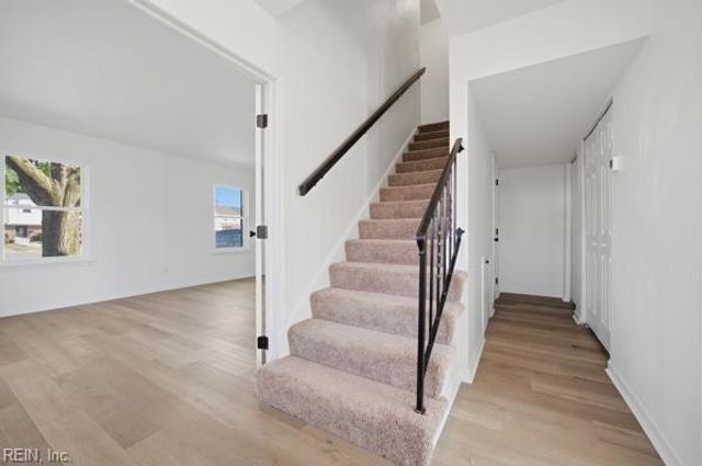 5671 Dodington CT, Virginia Beach, VA 23462