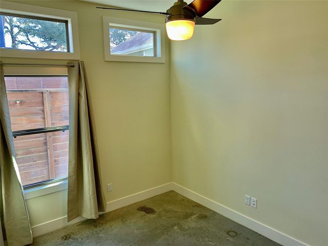 1163 Alamo ST, Austin, TX 78702
