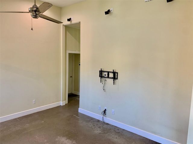 1163 Alamo ST, Austin, TX 78702