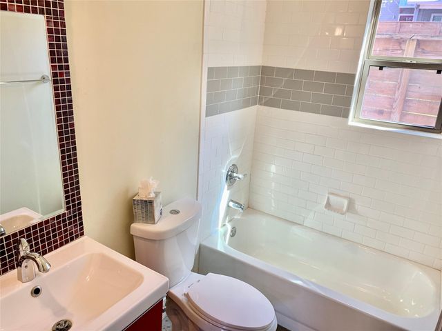 1163 Alamo ST, Austin, TX 78702