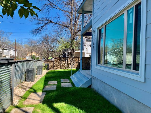 1163 Alamo ST, Austin, TX 78702