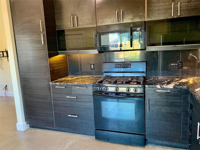 1163 Alamo ST, Austin, TX 78702