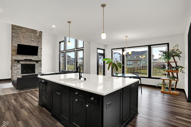 3565 Snowdon Drive, Westfield, IN 46074