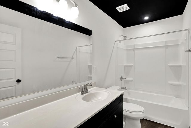 3565 Snowdon Drive, Westfield, IN 46074