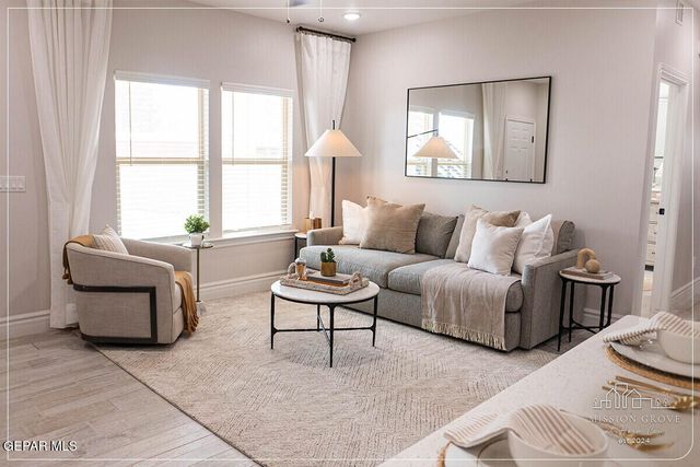 10680 Horn Circle 5, Socorro, TX 79927