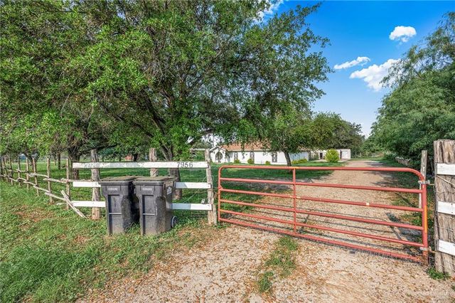 7956 N Doffing Road, Mission, TX 78574