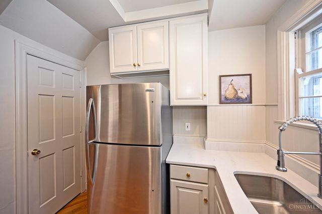 3753 Sachem Avenue, Cincinnati, OH 45226