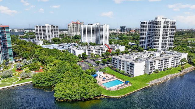 3350 NE 192ND Street 2B-B, Aventura, FL 33180
