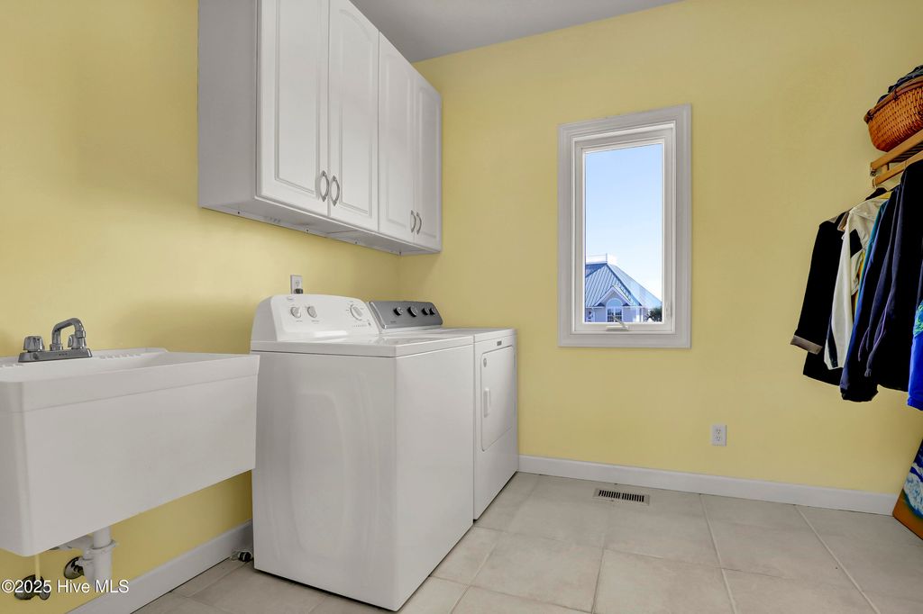 Image 43 of property listing at 31 Osprey Drive, Sneads Ferry, NC 28460