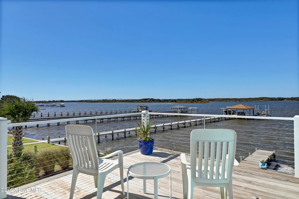 Image 45 of property listing at 31 Osprey Drive, Sneads Ferry, NC 28460