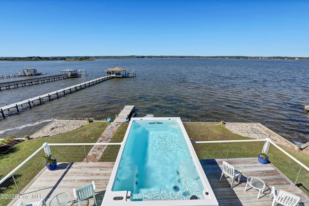 Image 47 of property listing at 31 Osprey Drive, Sneads Ferry, NC 28460