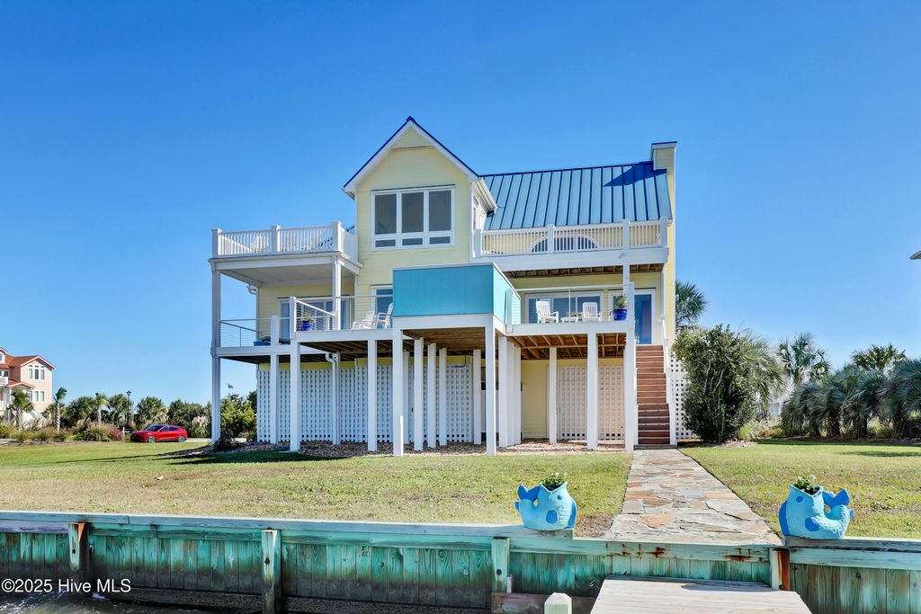 Image 6 of property listing at 31 Osprey Drive, Sneads Ferry, NC 28460