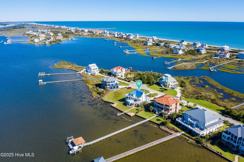 Image 8 of property listing at 31 Osprey Drive, Sneads Ferry, NC 28460