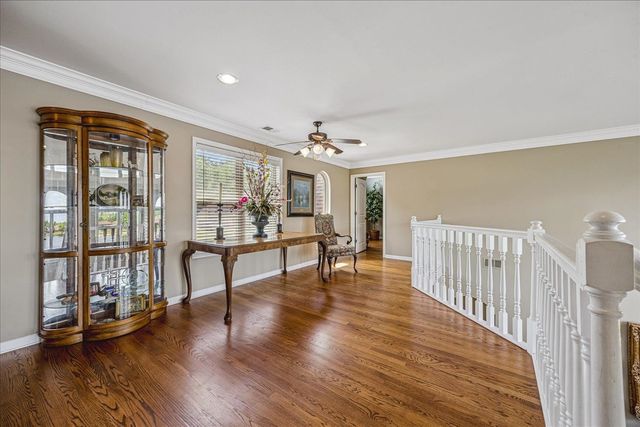 8926 VALLEY MILL LN, Bartlett, TN 38002