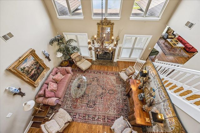 8926 VALLEY MILL LN, Bartlett, TN 38002