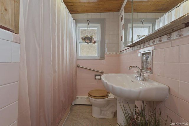 99 Virginia Avenue, Long Beach, NY 11561