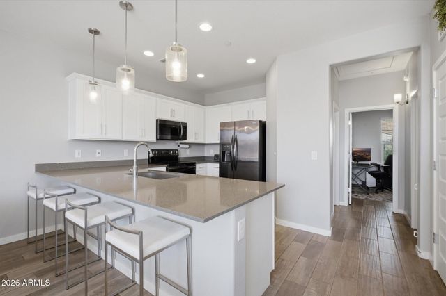2245 S SABINO Drive 105, Gilbert, AZ 85295