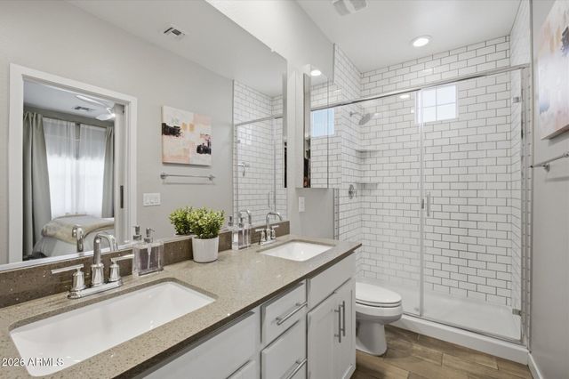 2245 S SABINO Drive 105, Gilbert, AZ 85295