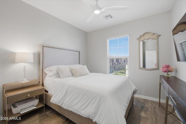 2245 S SABINO Drive 105, Gilbert, AZ 85295