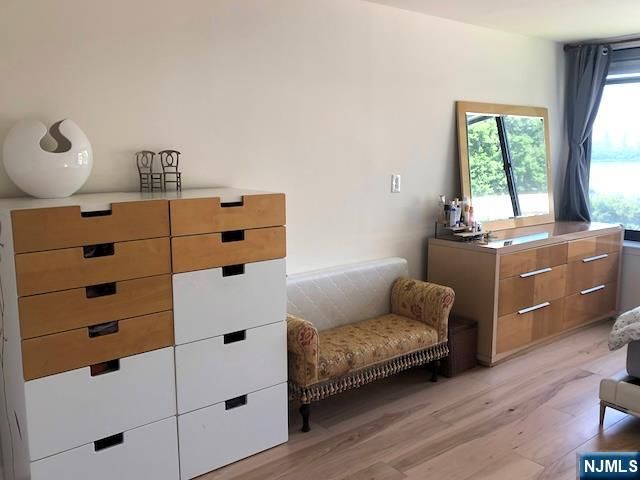 100 Old Palisade Road 803, Fort Lee, NJ 07024