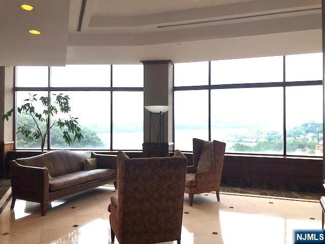 100 Old Palisade Road 803, Fort Lee, NJ 07024