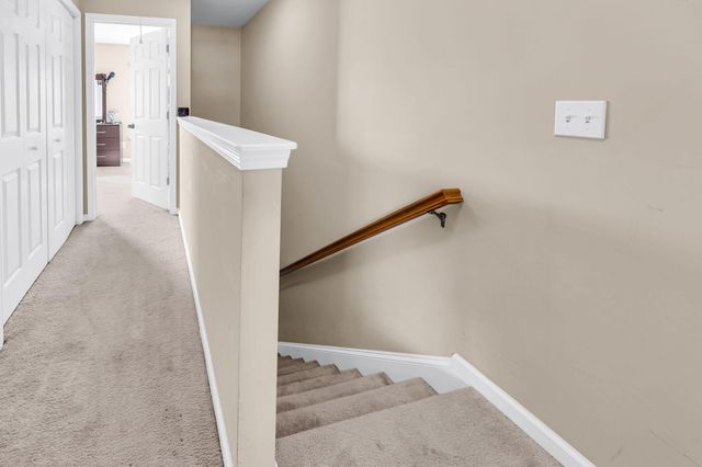 704 Hemingway Circle, Summerville, SC 29483