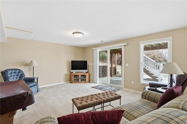 10008 Cleveland Avenue, Kansas City, KS 66109