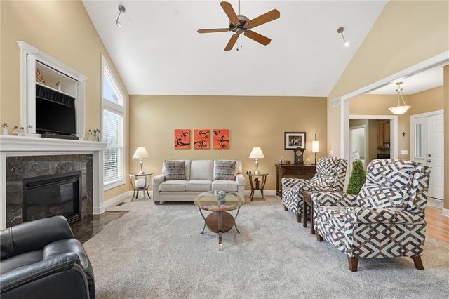 10008 Cleveland Avenue, Kansas City, KS 66109