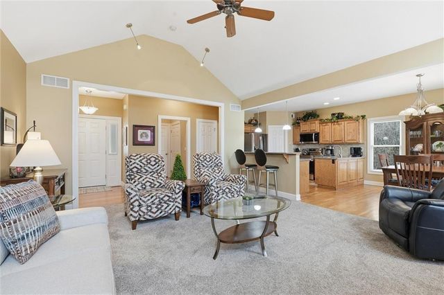 10008 Cleveland Avenue, Kansas City, KS 66109