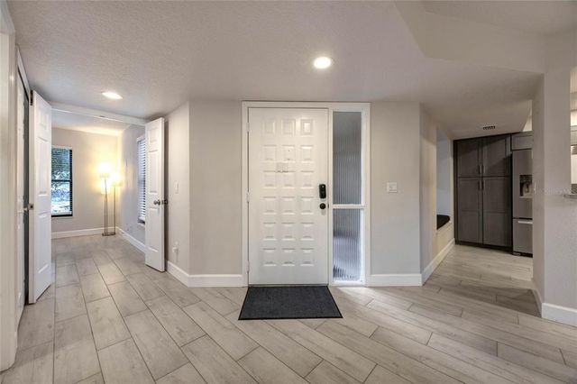 1270 SAINT TROPEZ CIRCLE GE, Orlando, FL 32806
