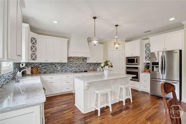 890 Saint Catherine Circle, Richmond Hill, GA 31324