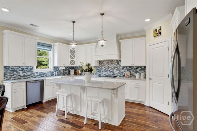 890 Saint Catherine Circle, Richmond Hill, GA 31324