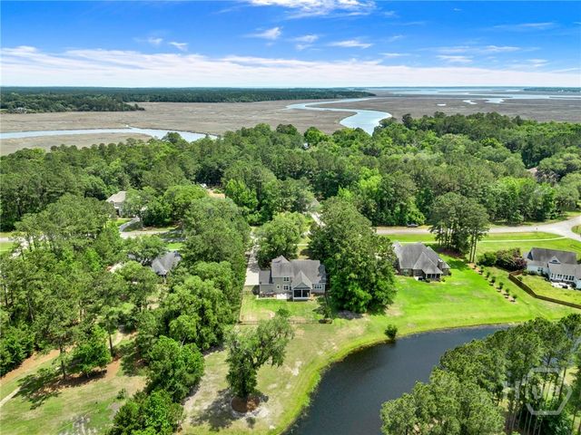 890 Saint Catherine Circle, Richmond Hill, GA 31324