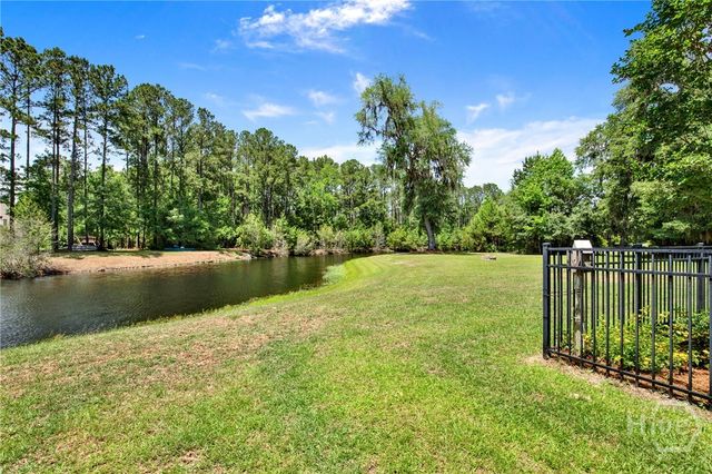 890 Saint Catherine Circle, Richmond Hill, GA 31324