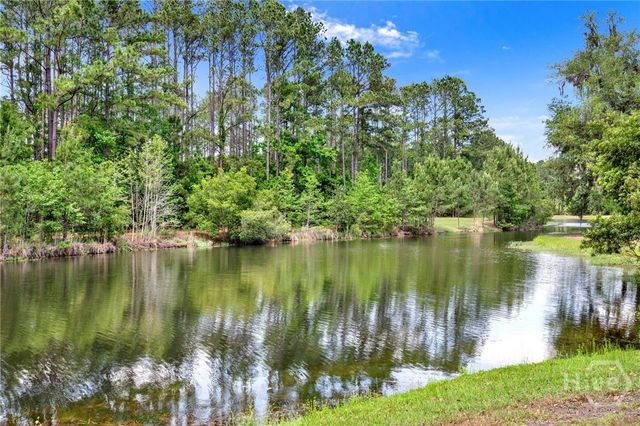 890 Saint Catherine Circle, Richmond Hill, GA 31324