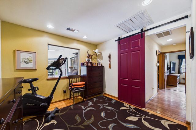 4677 Mitchell Road, Eureka, CA 95503