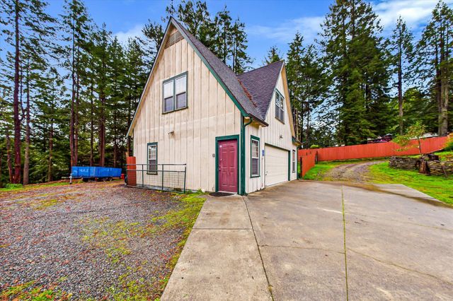 4677 Mitchell Road, Eureka, CA 95503