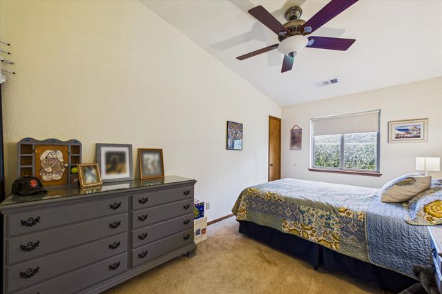 4677 Mitchell Road, Eureka, CA 95503