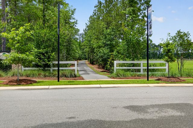 113 Palfrey Drive, Ridgeville, SC 29472