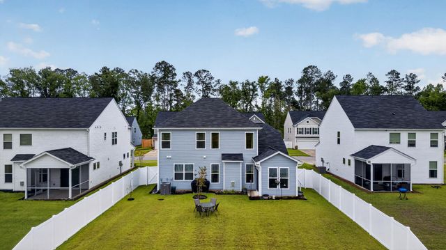 113 Palfrey Drive, Ridgeville, SC 29472