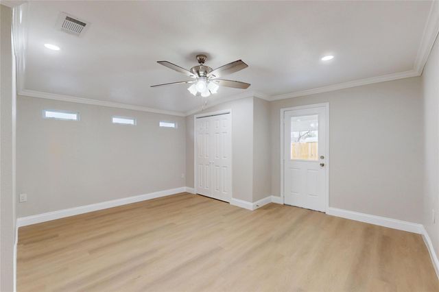 912 Seymour Street, Pasadena, TX 77506