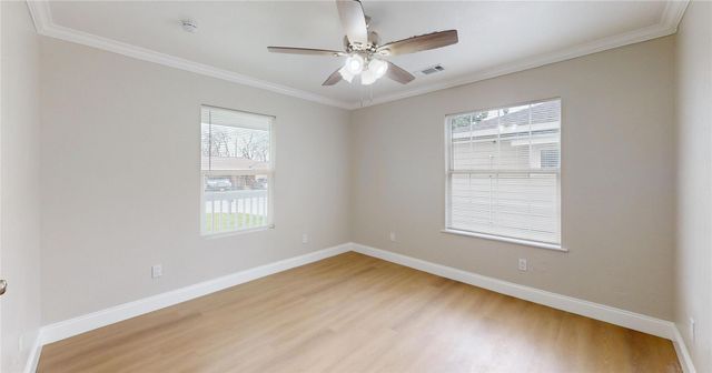 912 Seymour Street, Pasadena, TX 77506