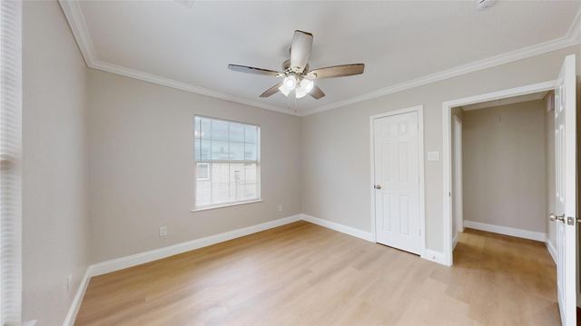 912 Seymour Street, Pasadena, TX 77506