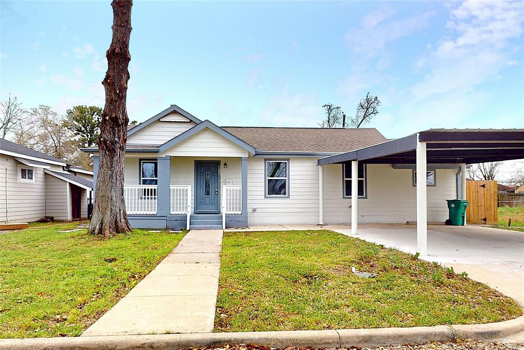 912 Seymour Street, Pasadena, TX 77506