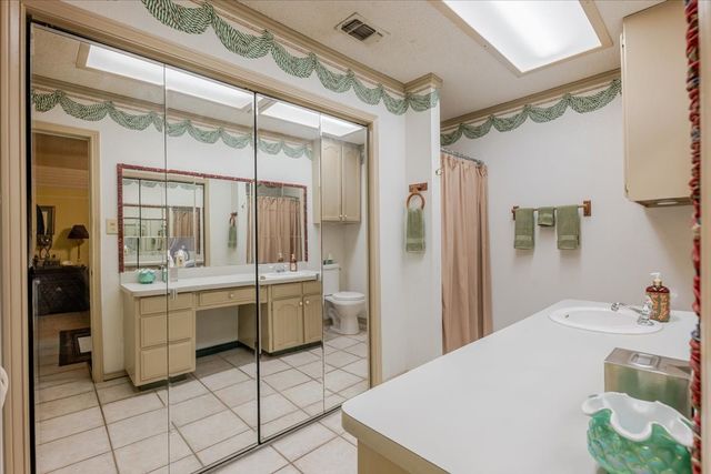3908 Bandera Drive, De Cordova, TX 76049