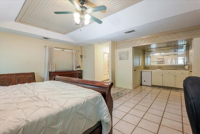 3908 Bandera Drive, De Cordova, TX 76049